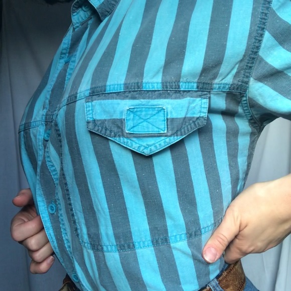 Short Sleeve Button Down Shirt Vintage Stripped - Picture 6 of 7